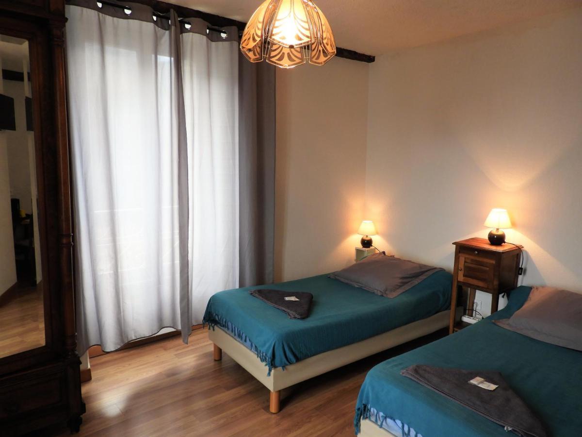 Le Relais Des Cavaliers Hotel Villeneuve-d'Entraunes Exterior photo